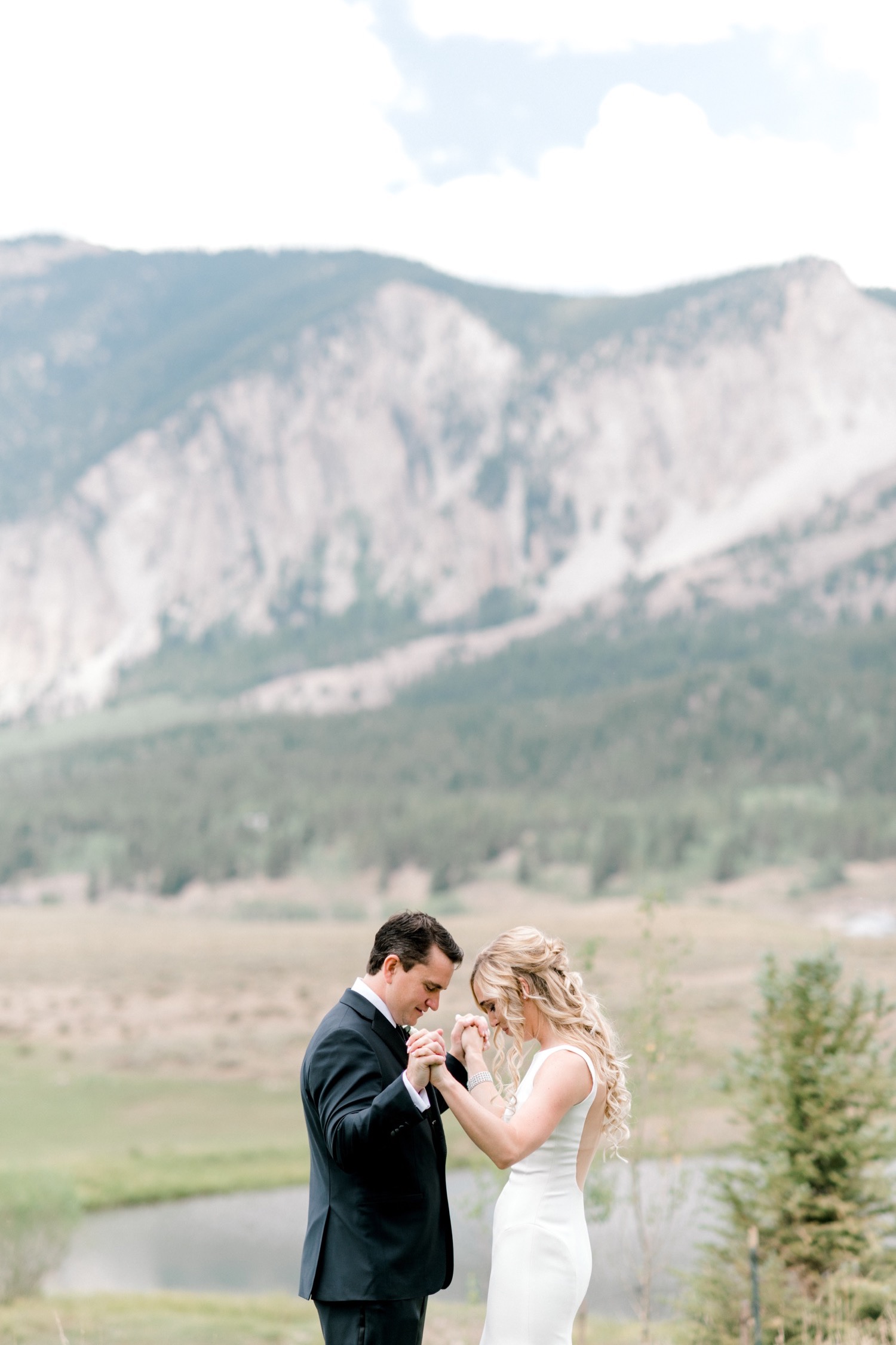 first look mount crested butte crested butte wedding